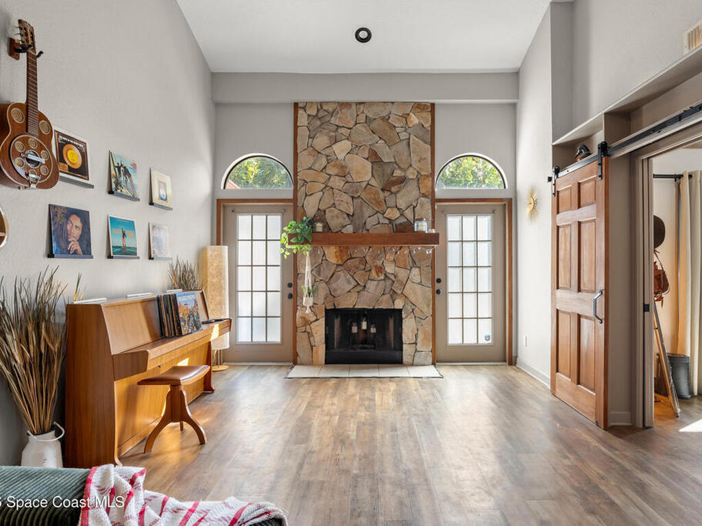 210 Parkside Place, Indian Harbour Beach, FL 32937