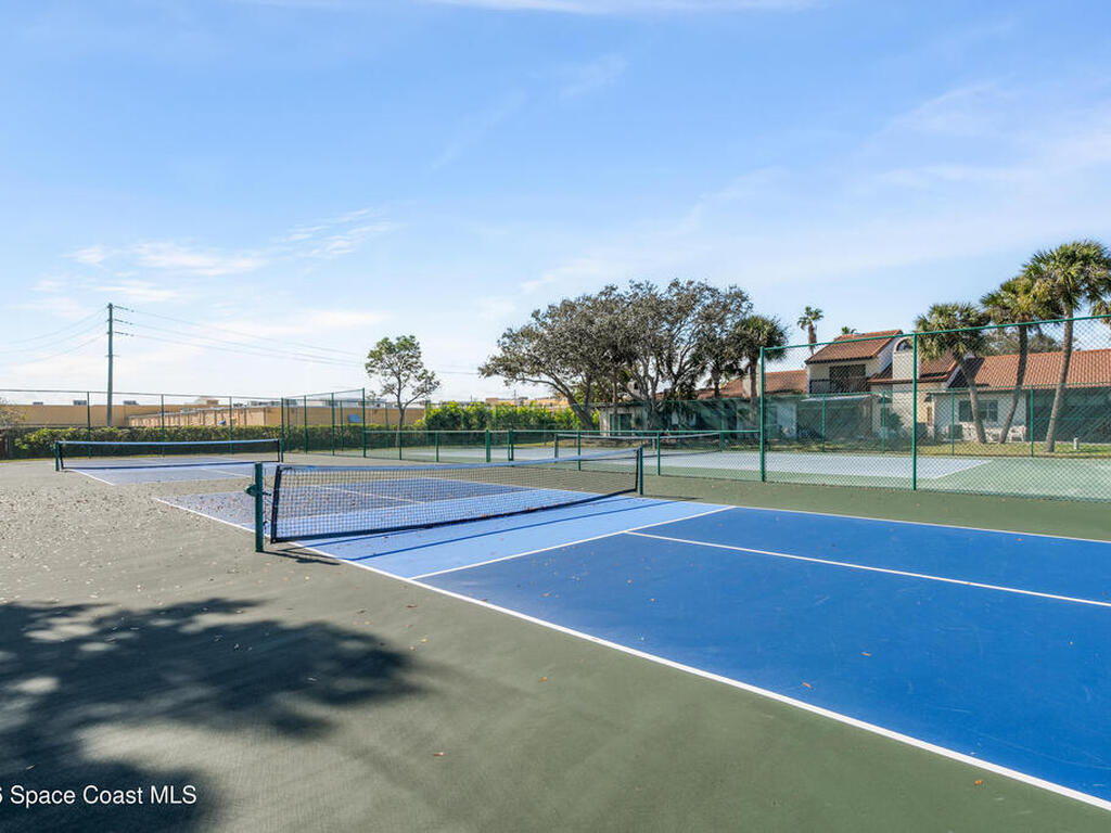 210 Parkside Place, Indian Harbour Beach, FL 32937