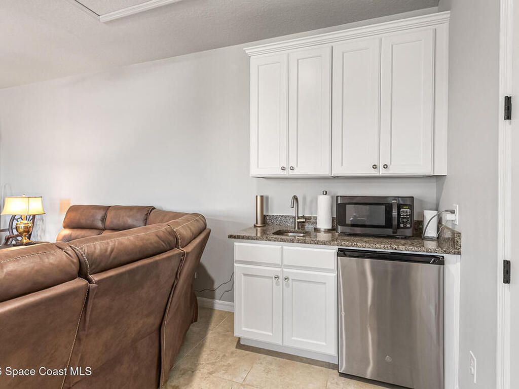 2795 Vuldarno Lane, Melbourne, FL 32940