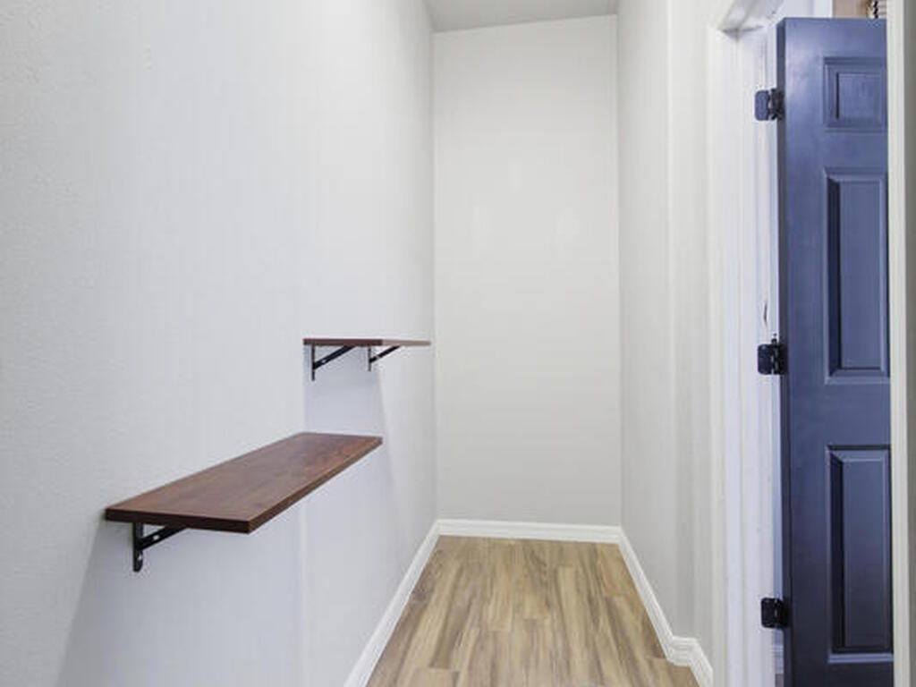 2795 Vuldarno Lane, Melbourne, FL 32940