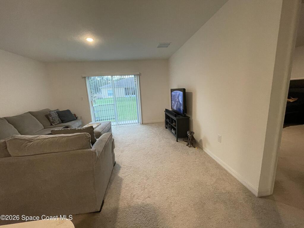 806 Trinidad Avenue, Palm Bay, FL 32909