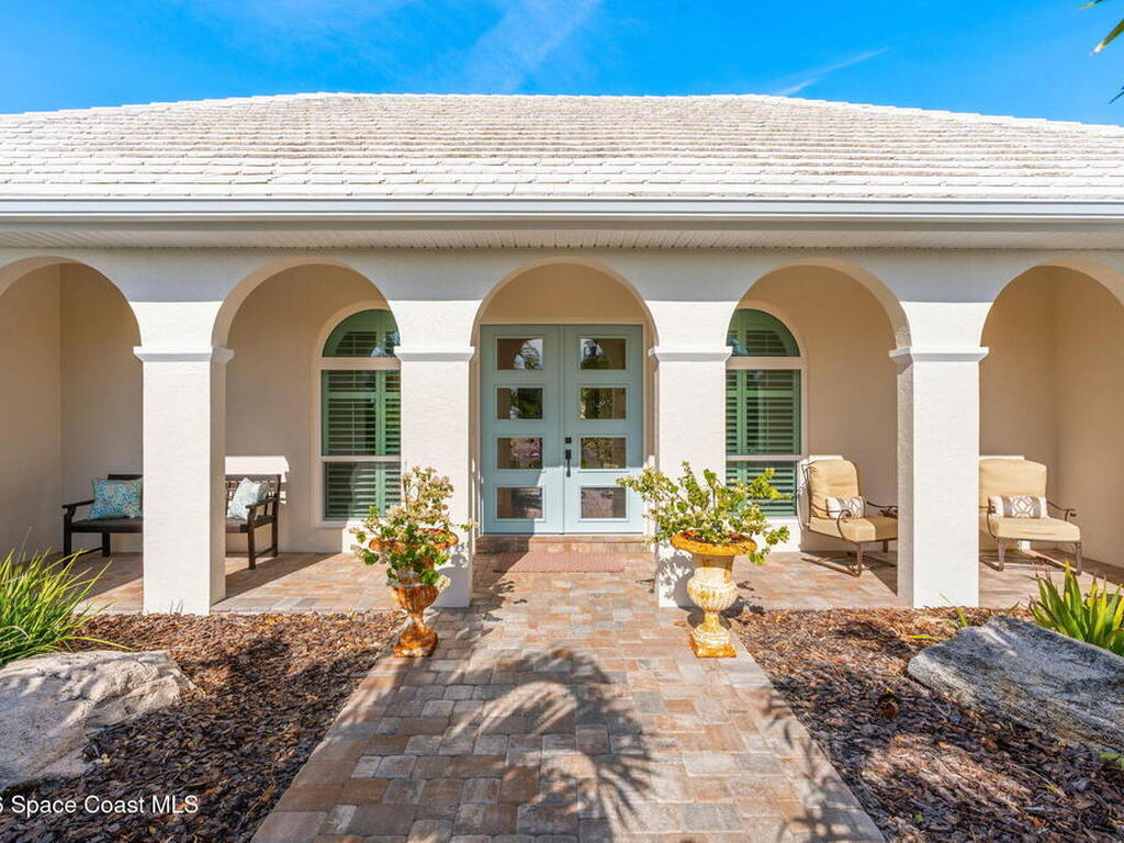 656 Franklyn Avenue, Indialantic, FL 32903