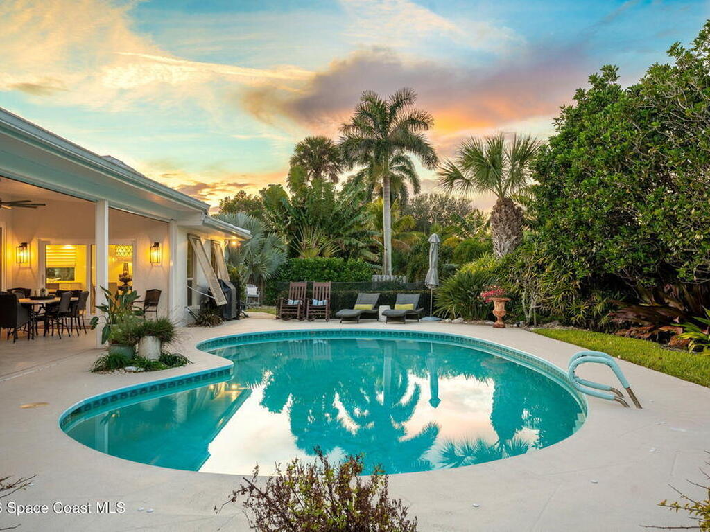 656 Franklyn Avenue, Indialantic, FL 32903