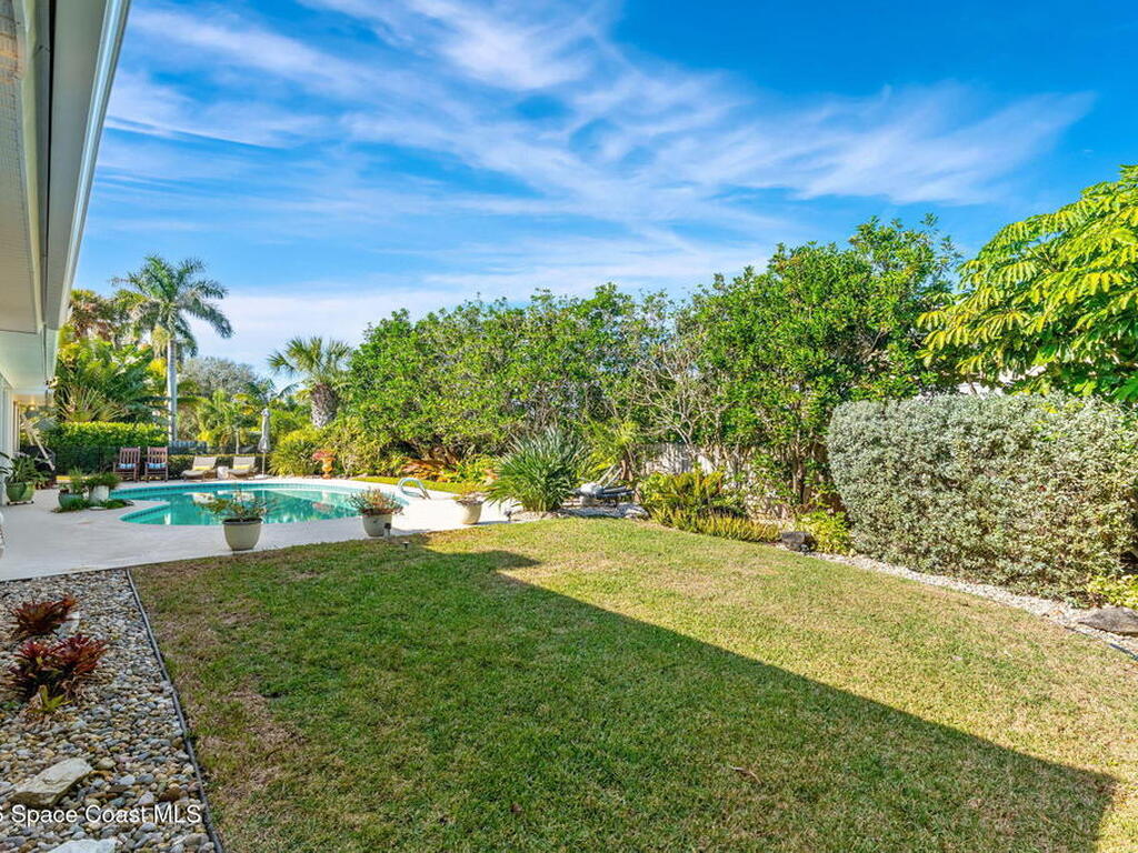 656 Franklyn Avenue, Indialantic, FL 32903