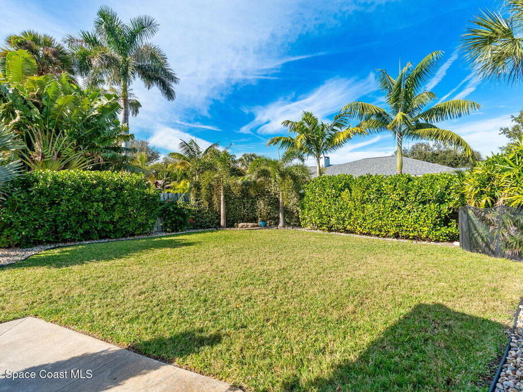 656 Franklyn Avenue, Indialantic, FL 32903