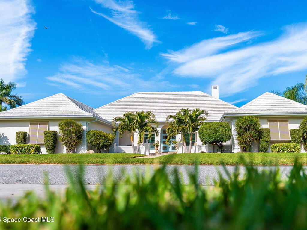 656 Franklyn Avenue, Indialantic, FL 32903