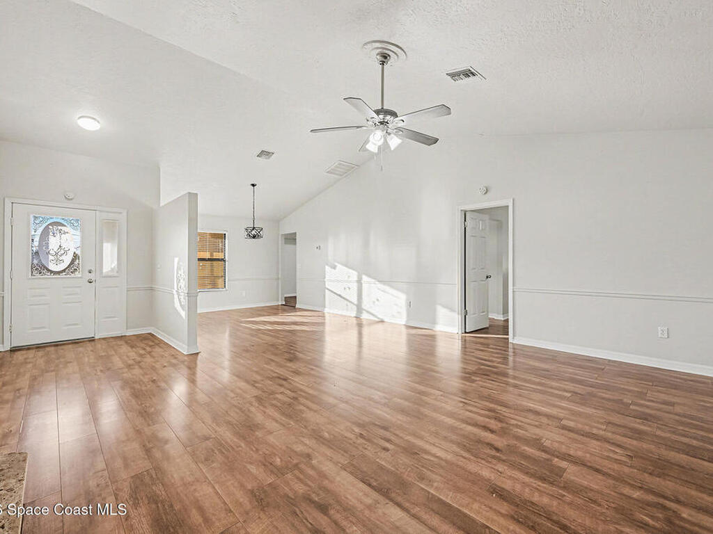 110 Cardinal Drive, Sebastian, FL 32958