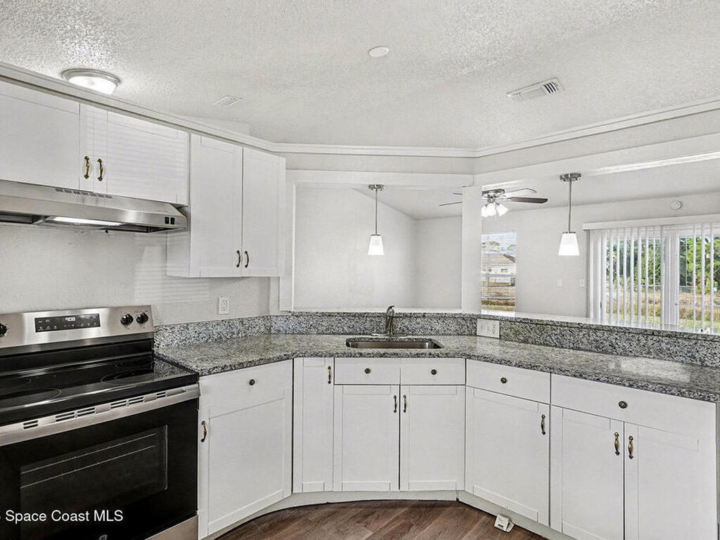 1026 Camden Avenue, Palm Bay, FL 32907