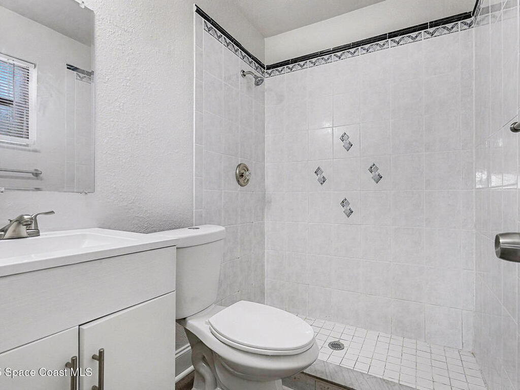 1026 Camden Avenue, Palm Bay, FL 32907