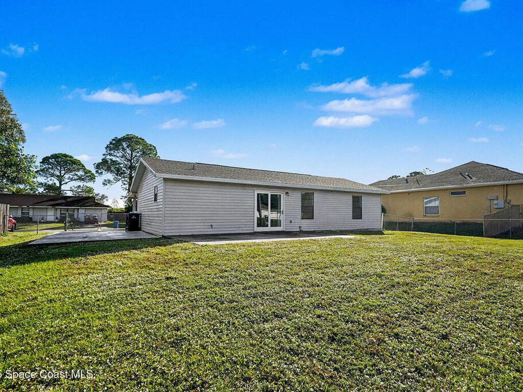 1026 Camden Avenue, Palm Bay, FL 32907