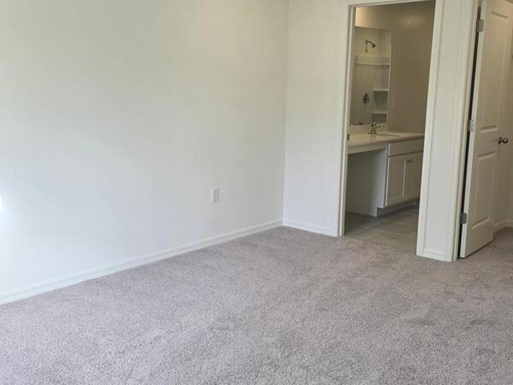 582 SW Richmond Circle, Palm Bay, FL 32908