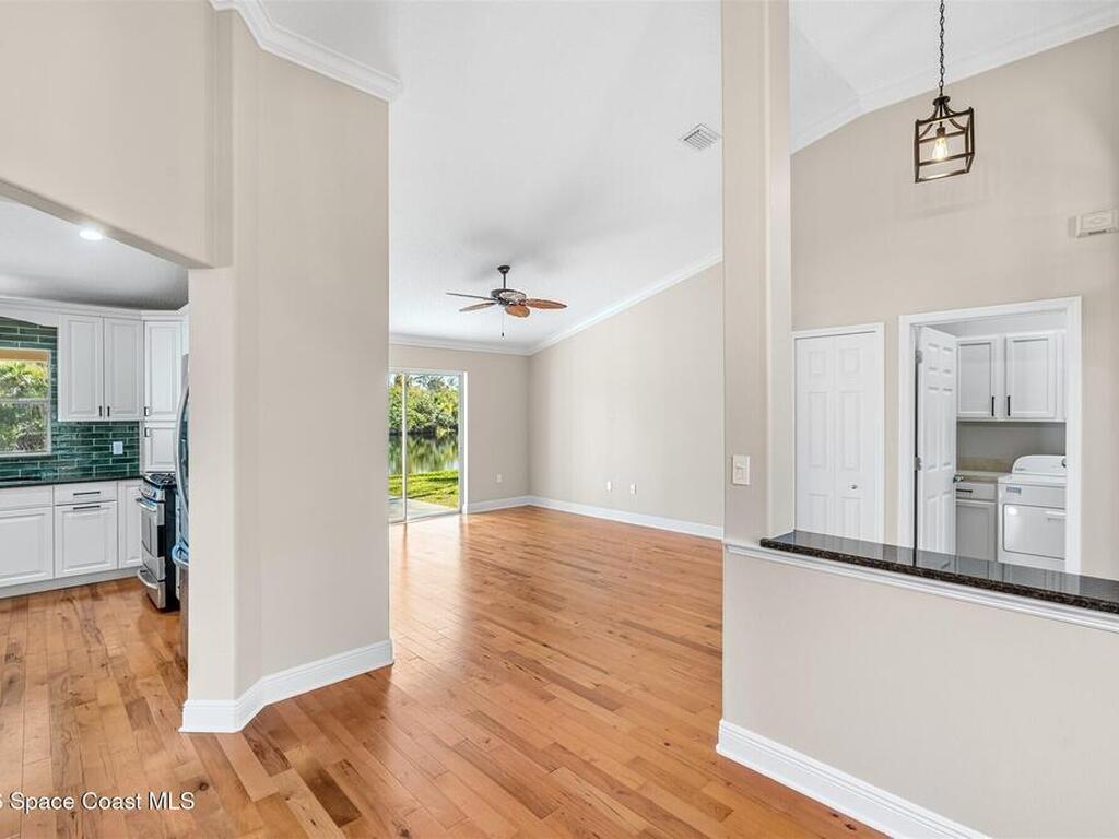 8033 Kingswood Way, Melbourne, FL 32940