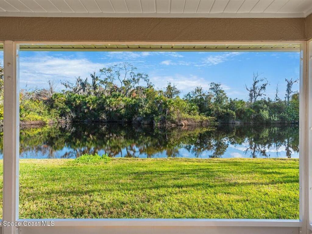 8033 Kingswood Way, Melbourne, FL 32940