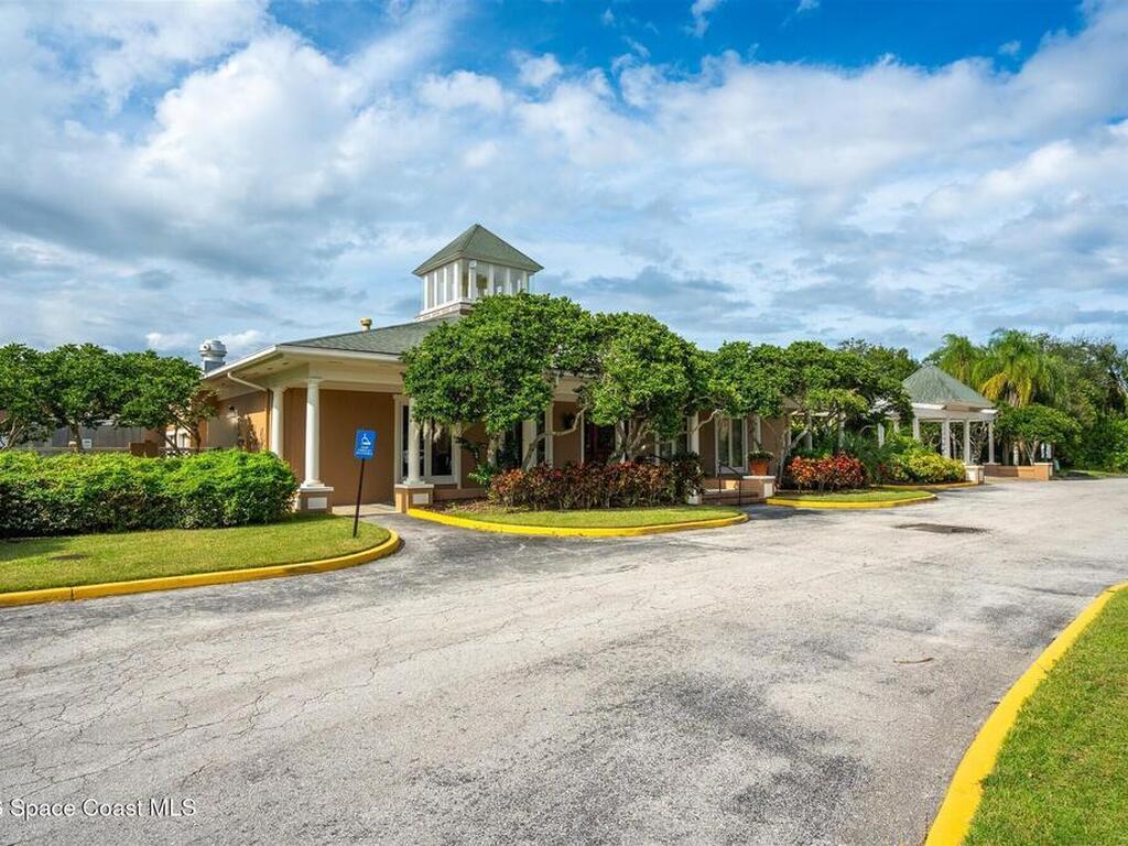 8033 Kingswood Way, Melbourne, FL 32940