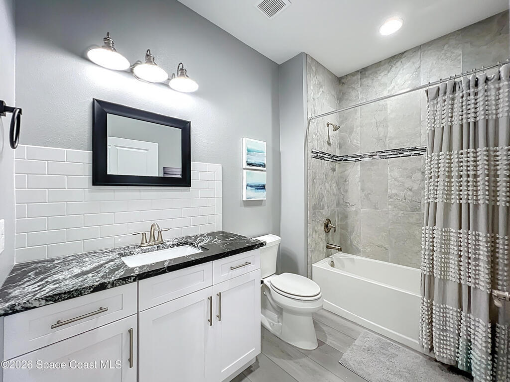 2245 Enjoya Lane, Melbourne, FL 32901