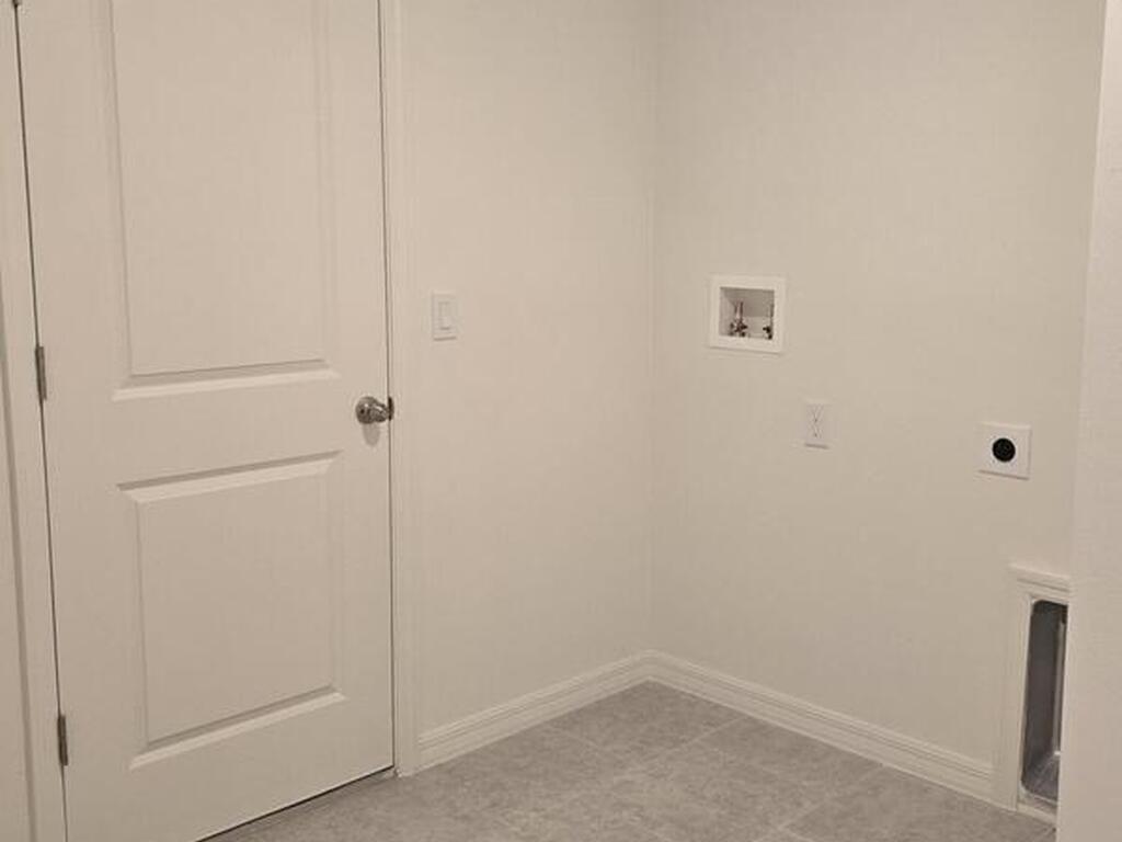 972 SW Richmond Circle, Palm Bay, FL 32908