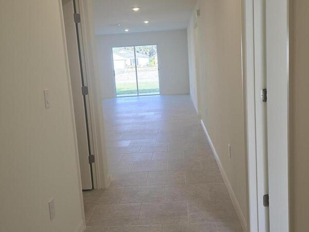 972 SW Richmond Circle, Palm Bay, FL 32908