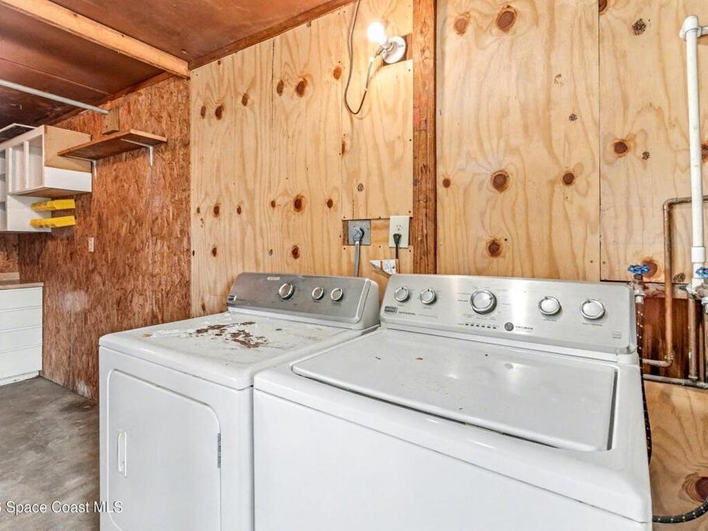 404 4th Street, Merritt Island, FL 32953