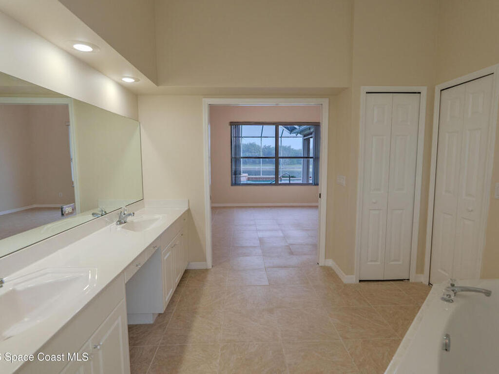 234 Cove Loop Drive, Merritt Island, FL 32953