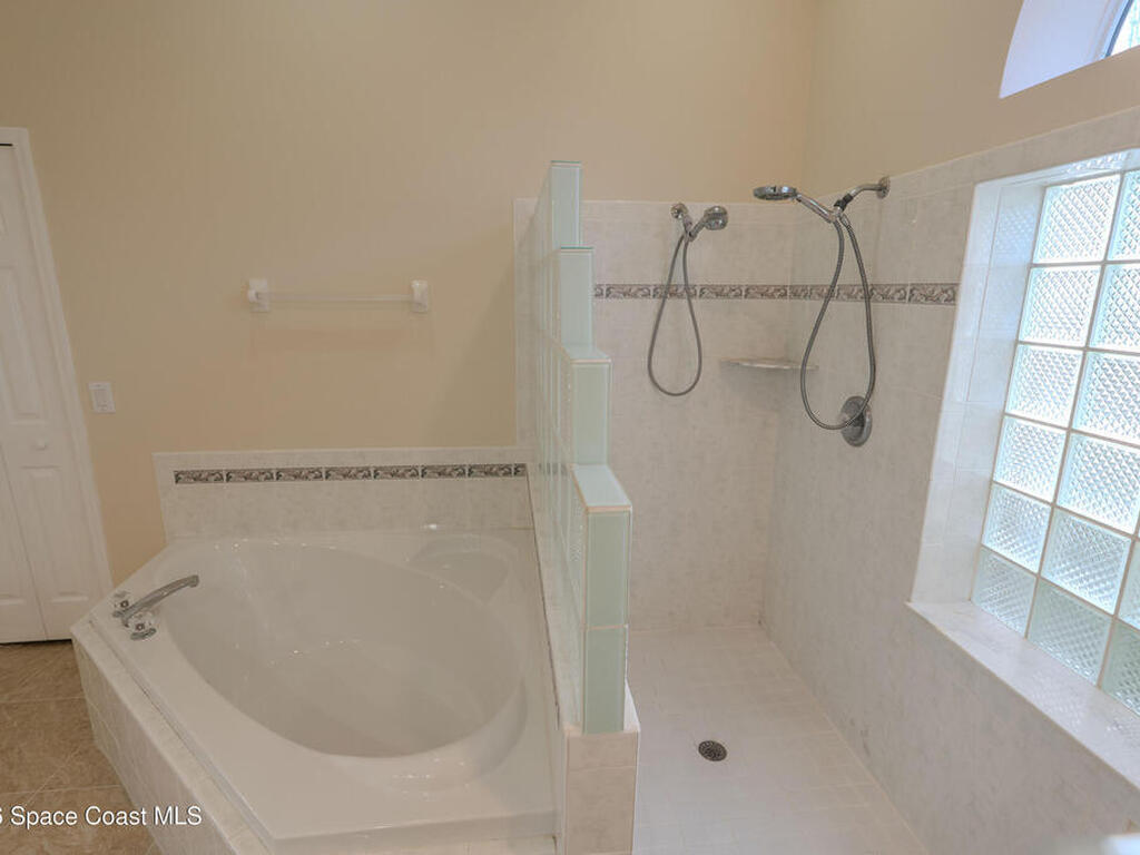 234 Cove Loop Drive, Merritt Island, FL 32953