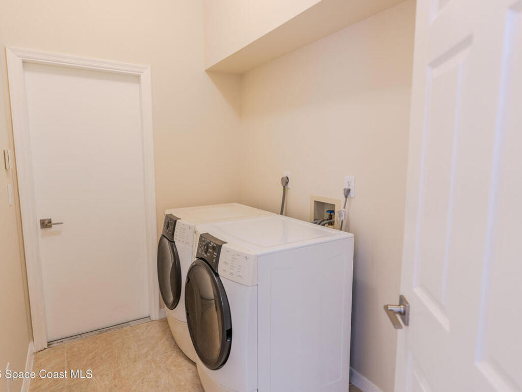 234 Cove Loop Drive, Merritt Island, FL 32953