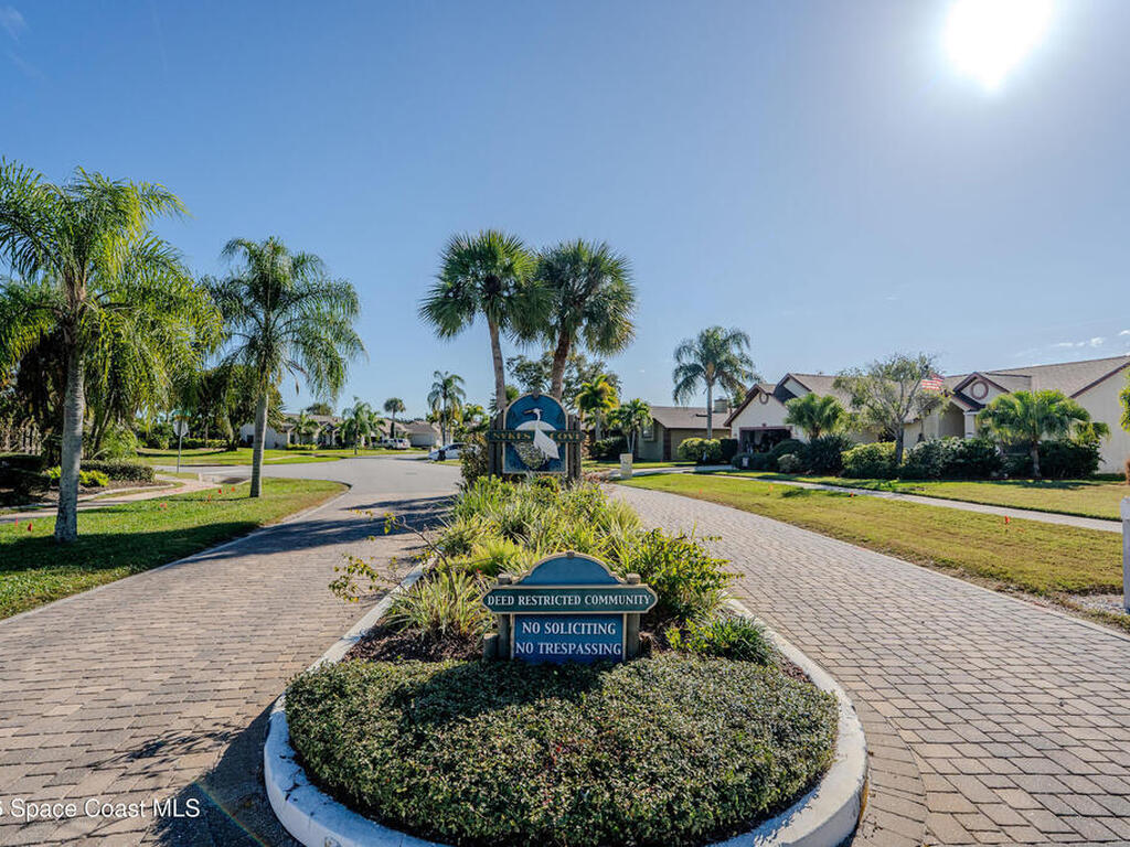 234 Cove Loop Drive, Merritt Island, FL 32953