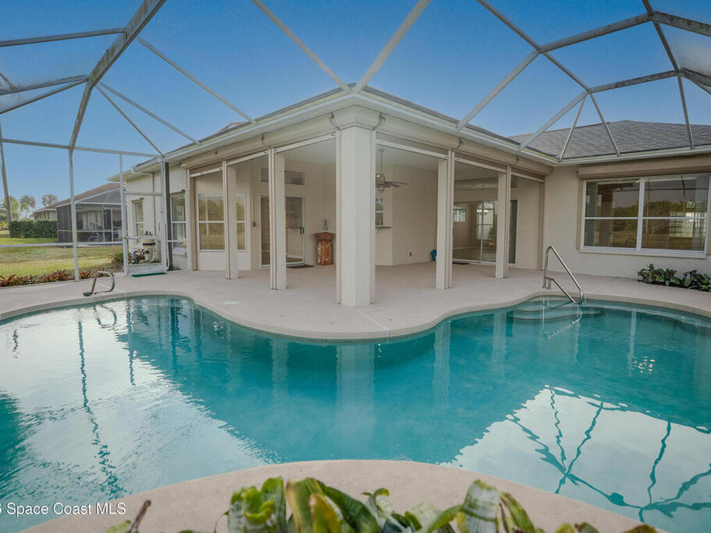 234 Cove Loop Drive, Merritt Island, FL 32953