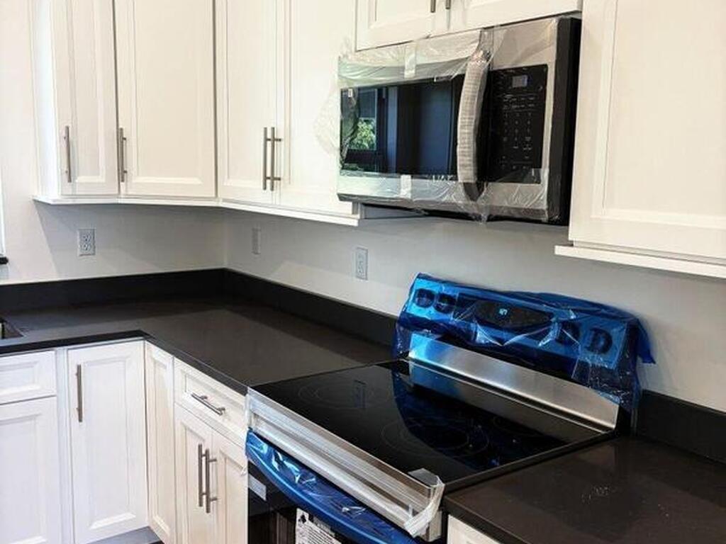 1782 Hallendale Avenue, Palm Bay, FL 32908