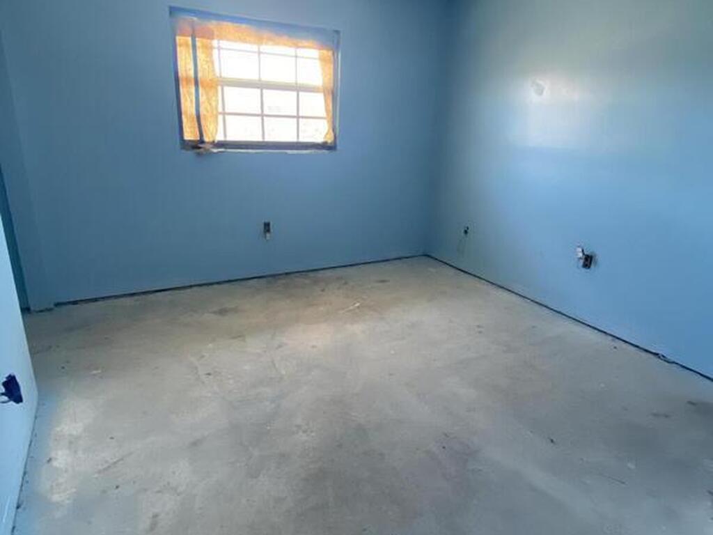 207 Bristol Lane, Melbourne, FL 32935