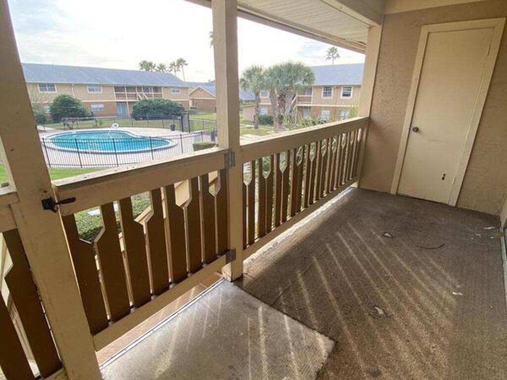 207 Bristol Lane, Melbourne, FL 32935