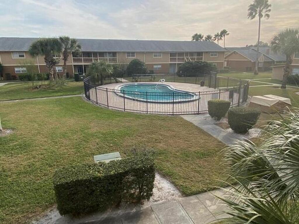 207 Bristol Lane, Melbourne, FL 32935