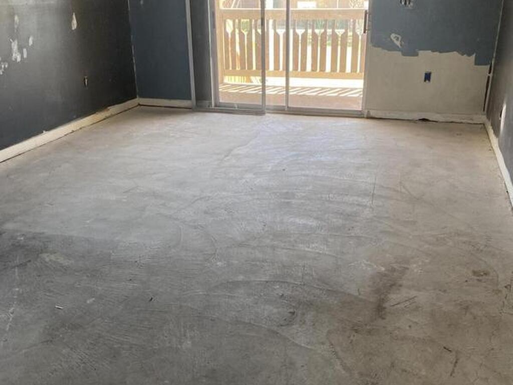 207 Bristol Lane, Melbourne, FL 32935