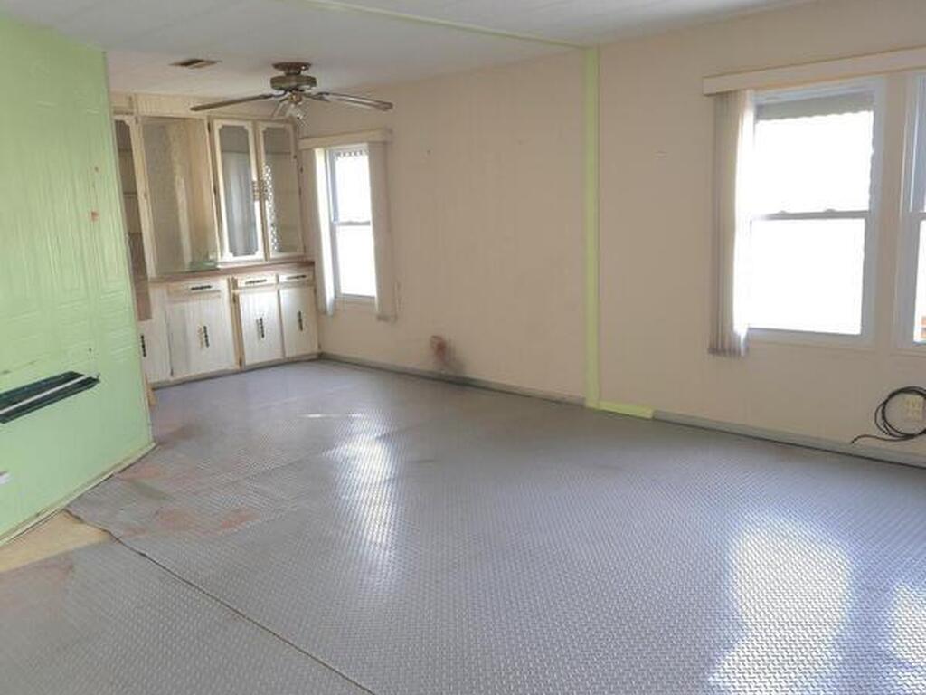 2448 Royal Palm Drive, Palm Bay, FL 32905