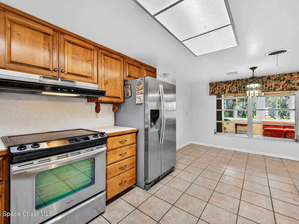 537 Conifer Street, Melbourne, FL 32904