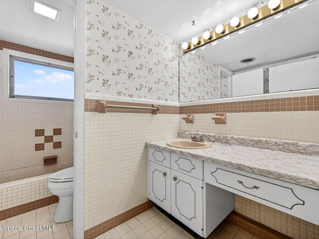 537 Conifer Street, Melbourne, FL 32904