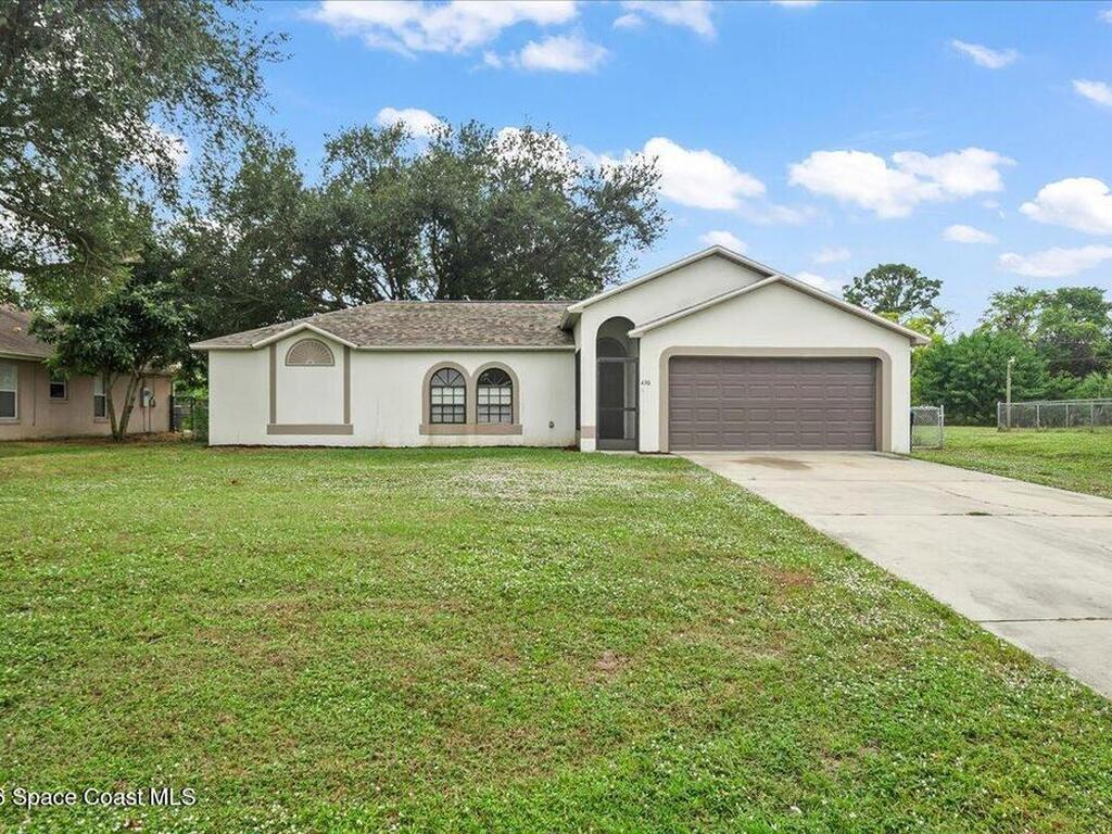 430 Almansa Street, Palm Bay, FL 32907