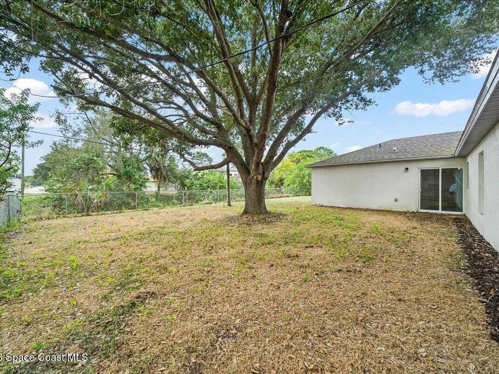 430 Almansa Street, Palm Bay, FL 32907