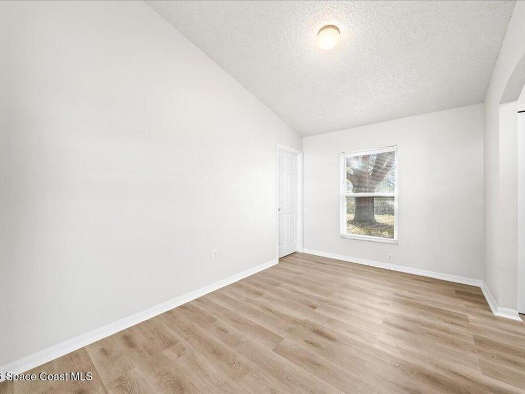 430 Almansa Street, Palm Bay, FL 32907