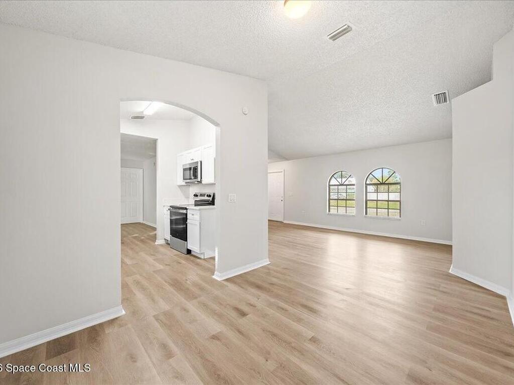 430 Almansa Street, Palm Bay, FL 32907