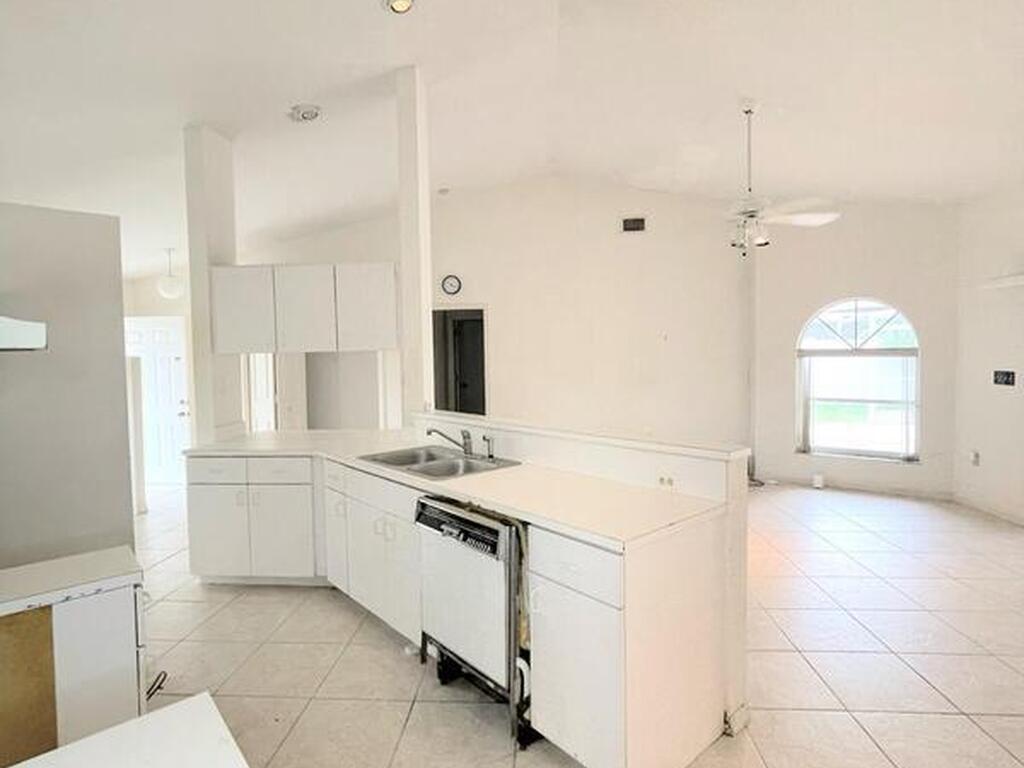 6990 Camden Avenue, Cocoa, FL 32927