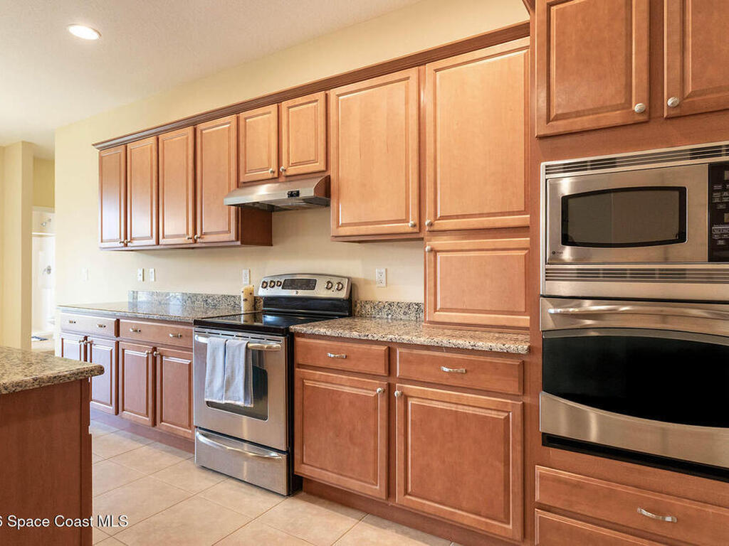 584 L M Davey Lane, Titusville, FL 32780