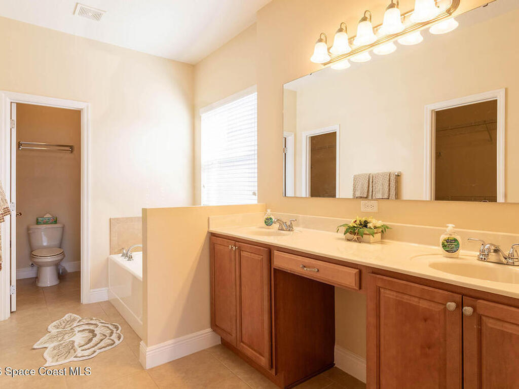 584 L M Davey Lane, Titusville, FL 32780