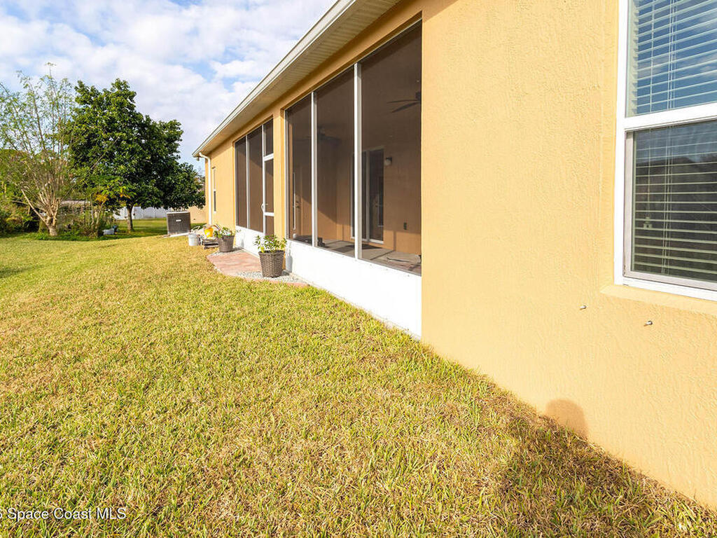 584 L M Davey Lane, Titusville, FL 32780