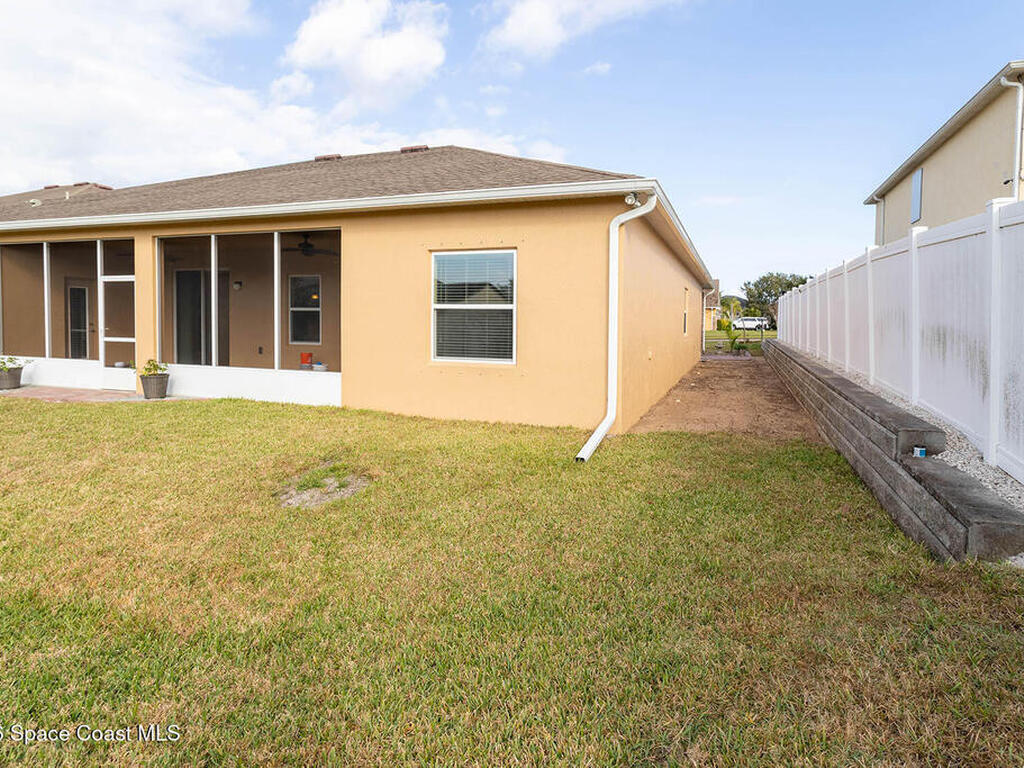 584 L M Davey Lane, Titusville, FL 32780