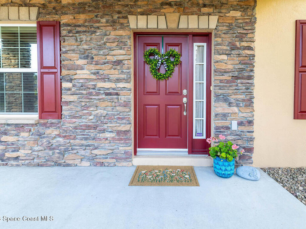 584 L M Davey Lane, Titusville, FL 32780