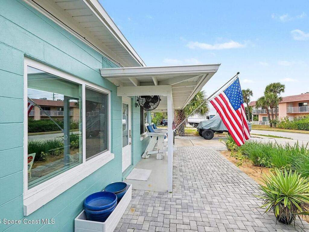 607 Madison Avenue, Cape Canaveral, FL 32920
