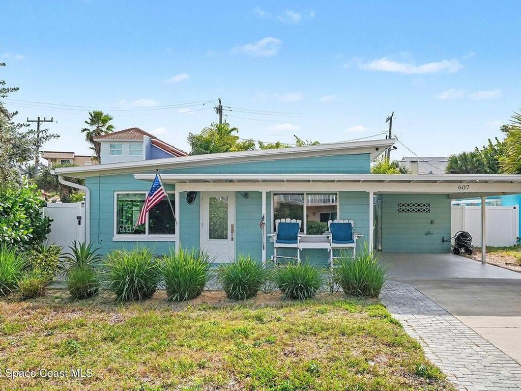 607 Madison Avenue, Cape Canaveral, FL 32920