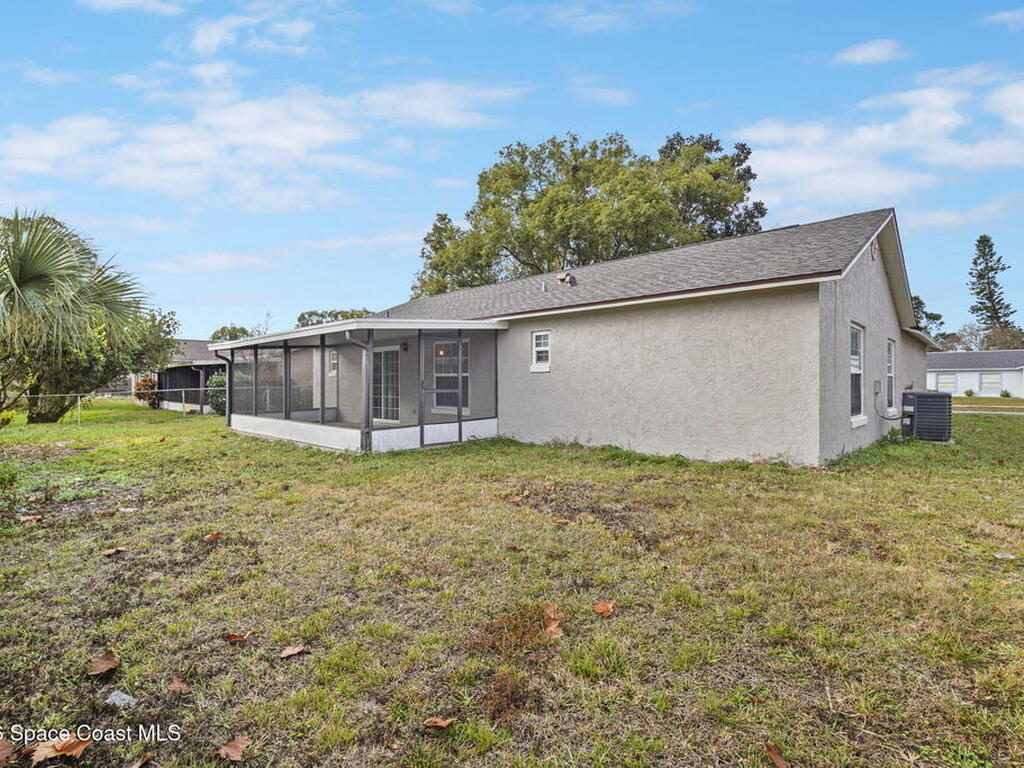 1685 Yorktown Avenue, Titusville, FL 32796