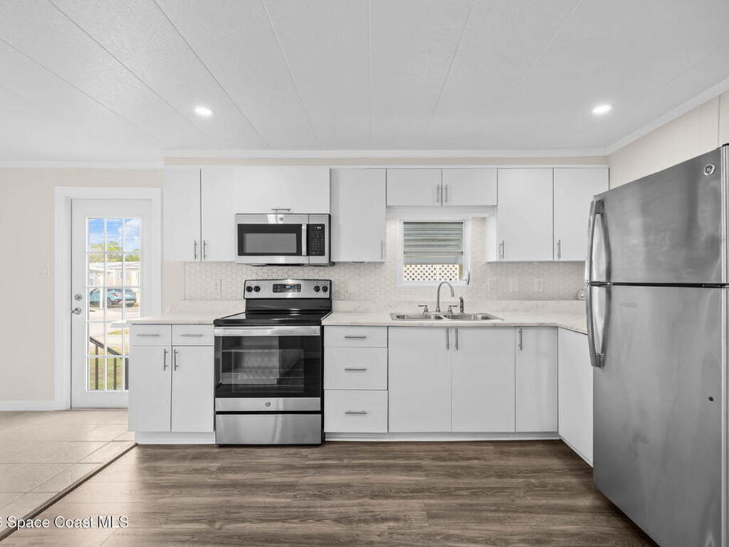 126 Holiday Park Boulevard, Palm Bay, FL 32907