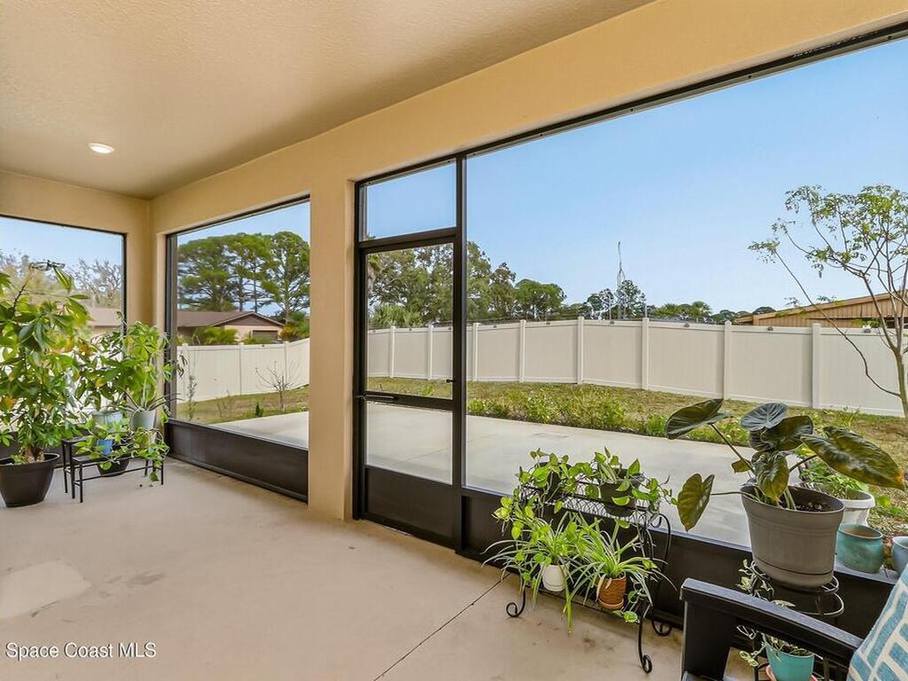 399 Calcutta Avenue, Palm Bay, FL 32907